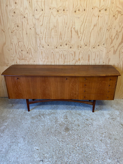 Dalescraft Sideboard
