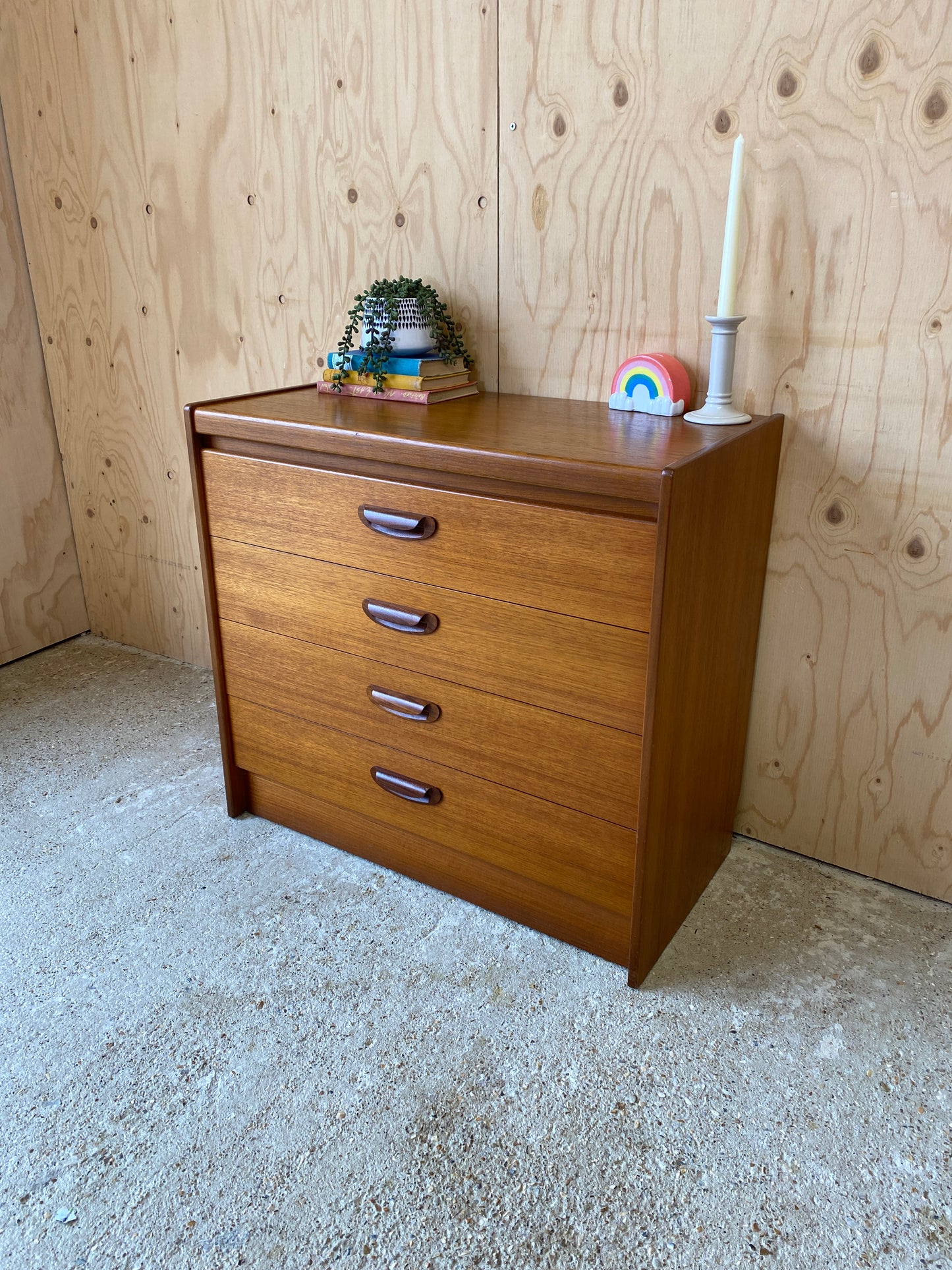 Vintage Chest of Drawers by British makers William Lawrence of Nottingham