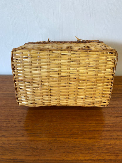 Vintage Wicker Lunchbox