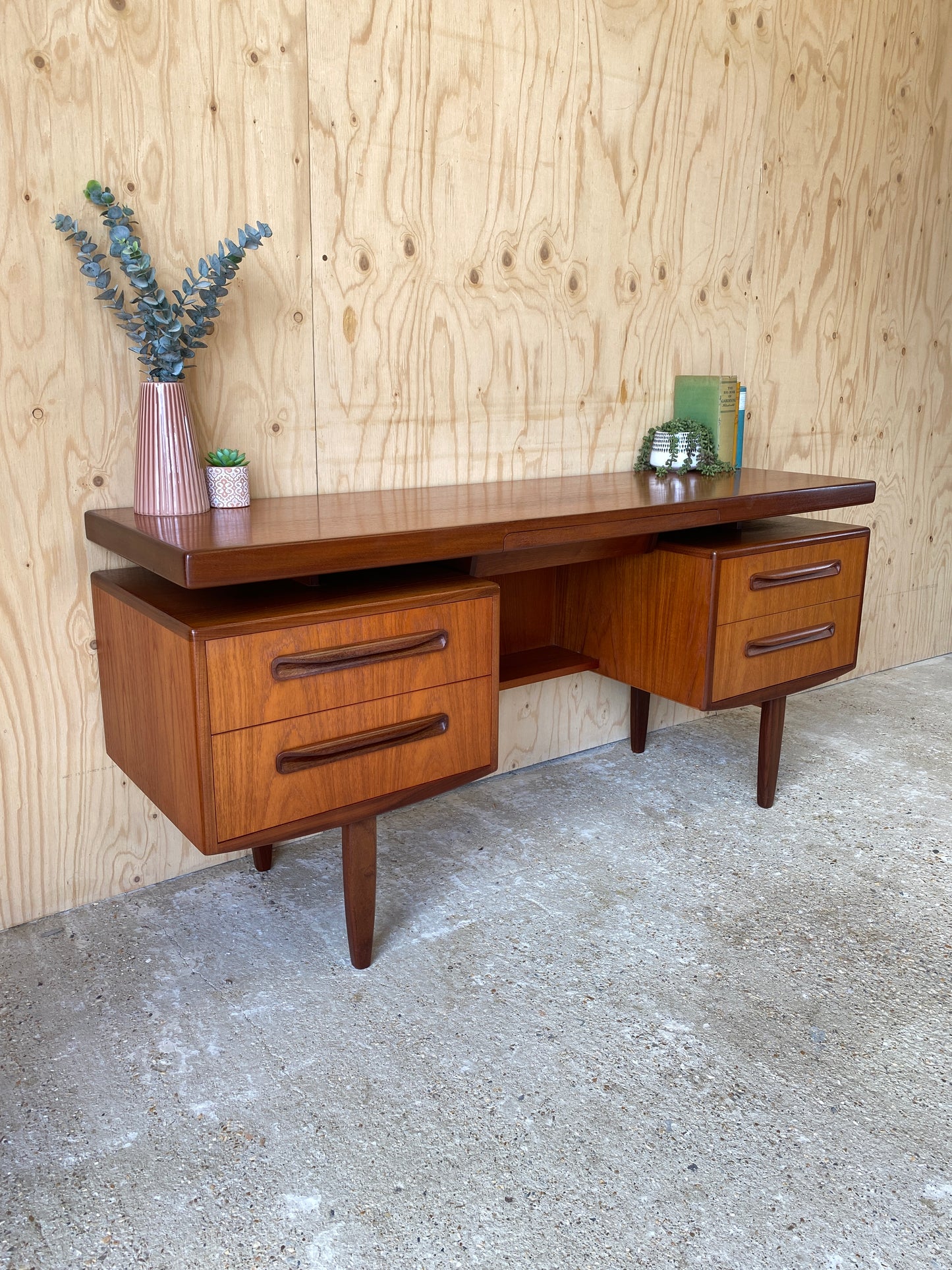 GPlan Fresco Dressing Table