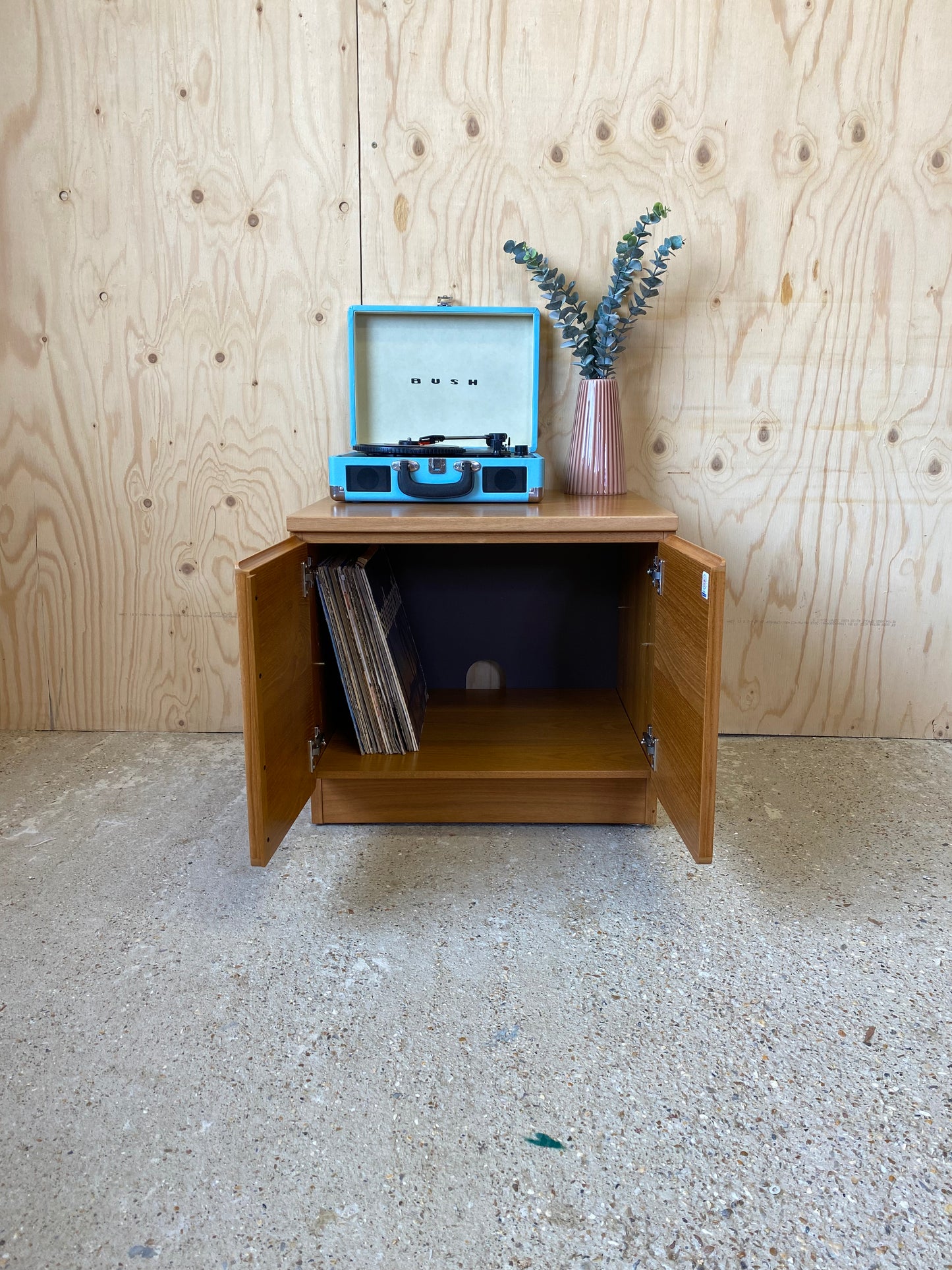 Mid Century Retro Vintage Beaver & Tapley Sideboard