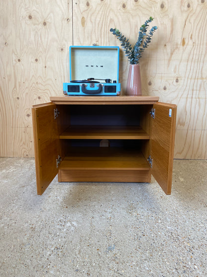 Mid Century Retro Vintage Beaver & Tapley Sideboard