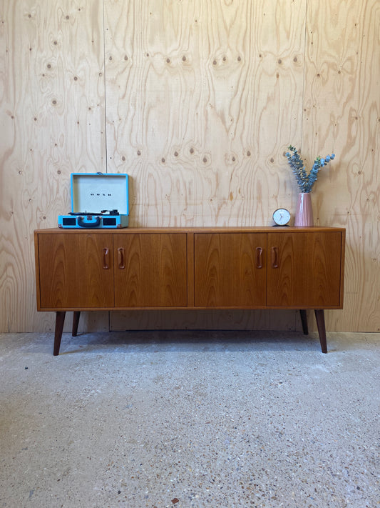 Mid Century Retro Vintage GPlan Fresco Sideboard Vinyl Record Storage on Wooden Tapered Legs