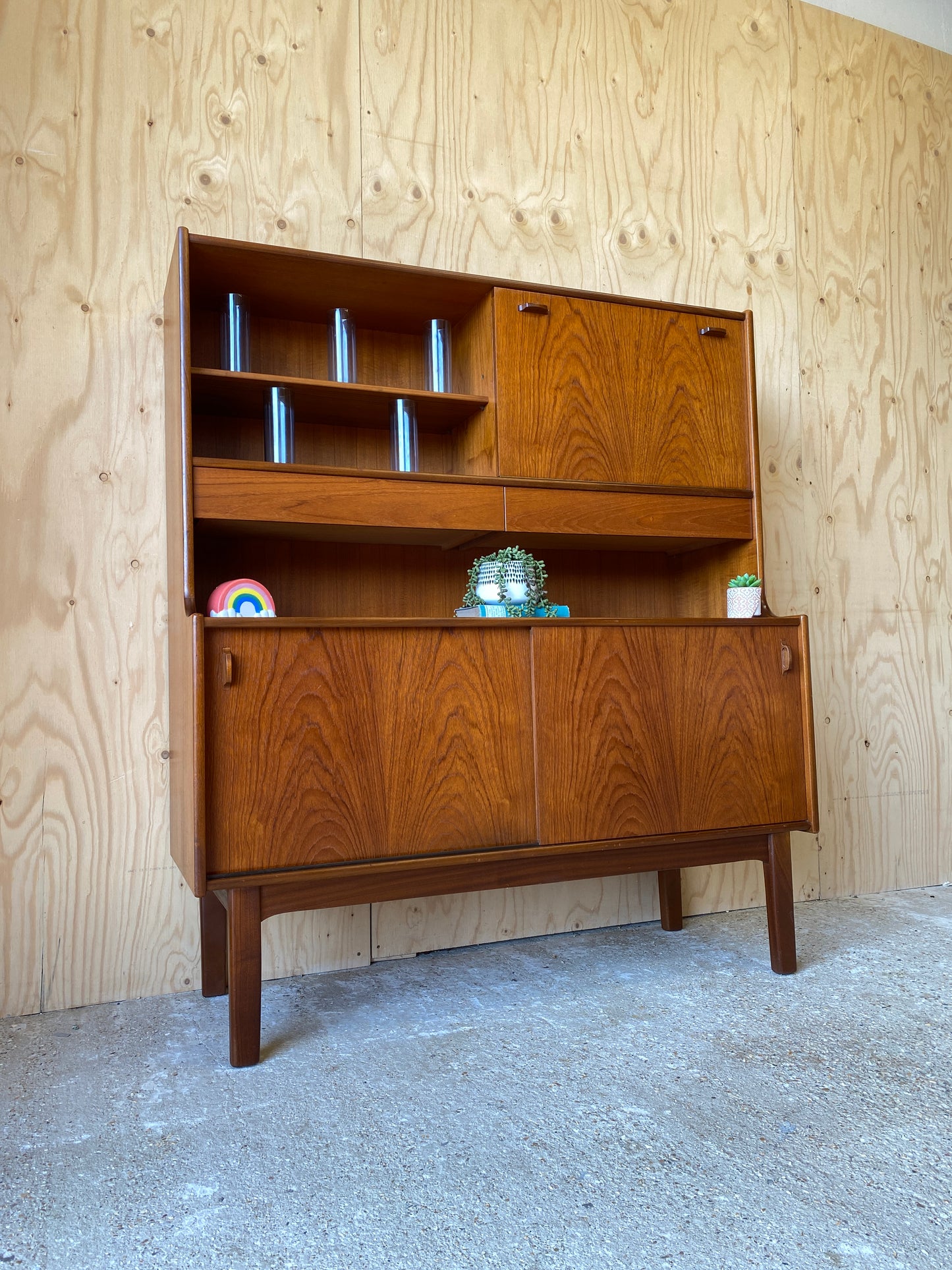 Mid Century Retro Vintage Highboard Cocktails Cabinet by Nathan Furniture