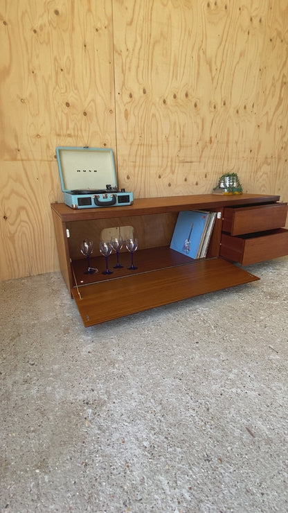 Vintage White & Newton Sideboard