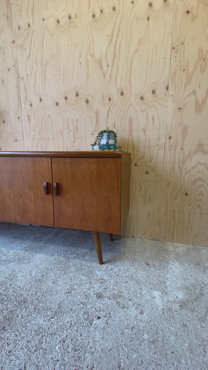 Vintage Sideboard TV stand