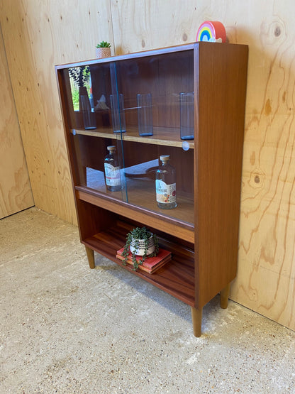 Retro Vintage Mid Century GPlan Fresco Glass Sliding Doors Drinks Cocktail Cabinet Bookcase On Wooden Tapered Legs